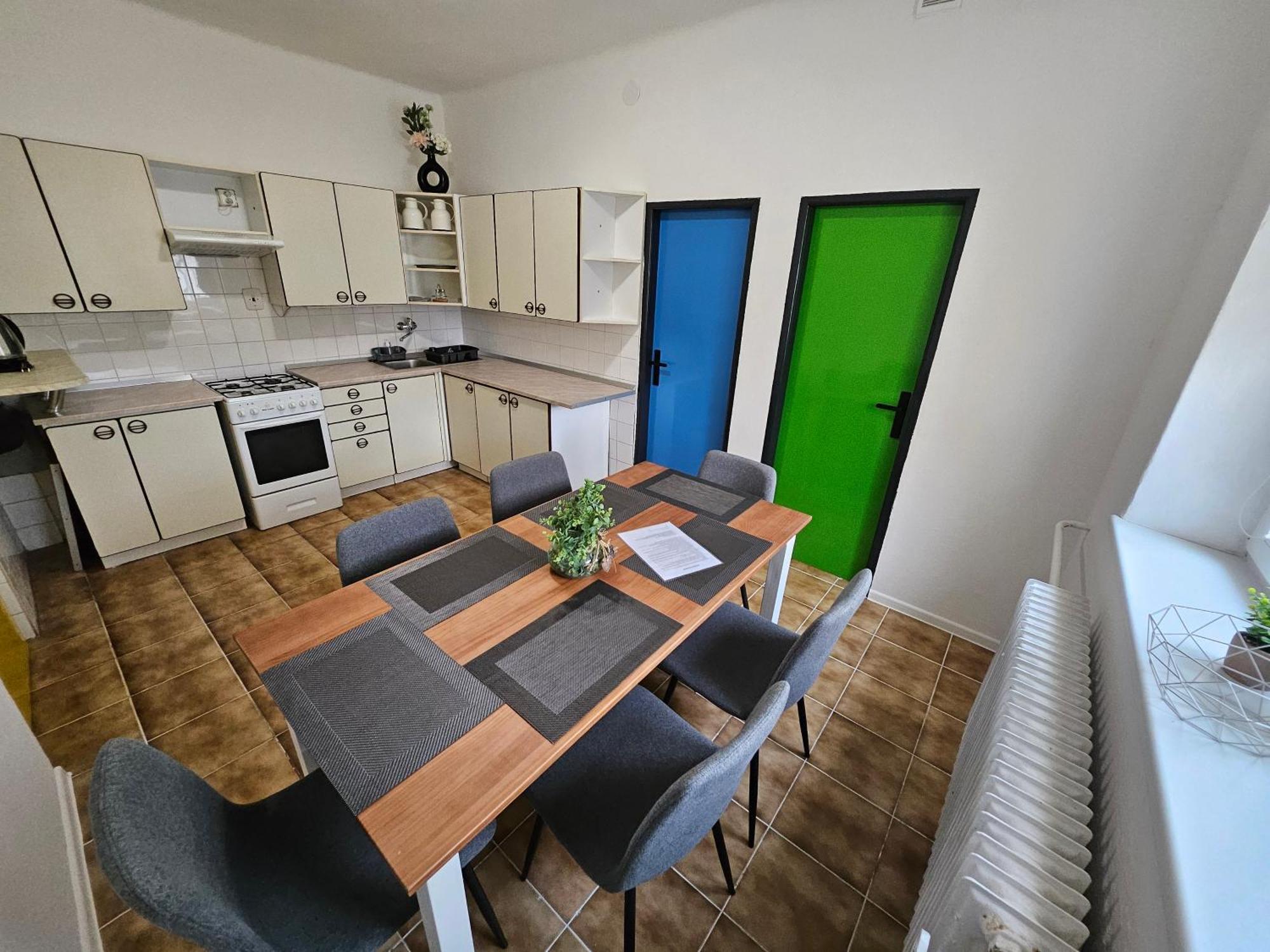 Hotel Squash Centrum Приевица Стая снимка